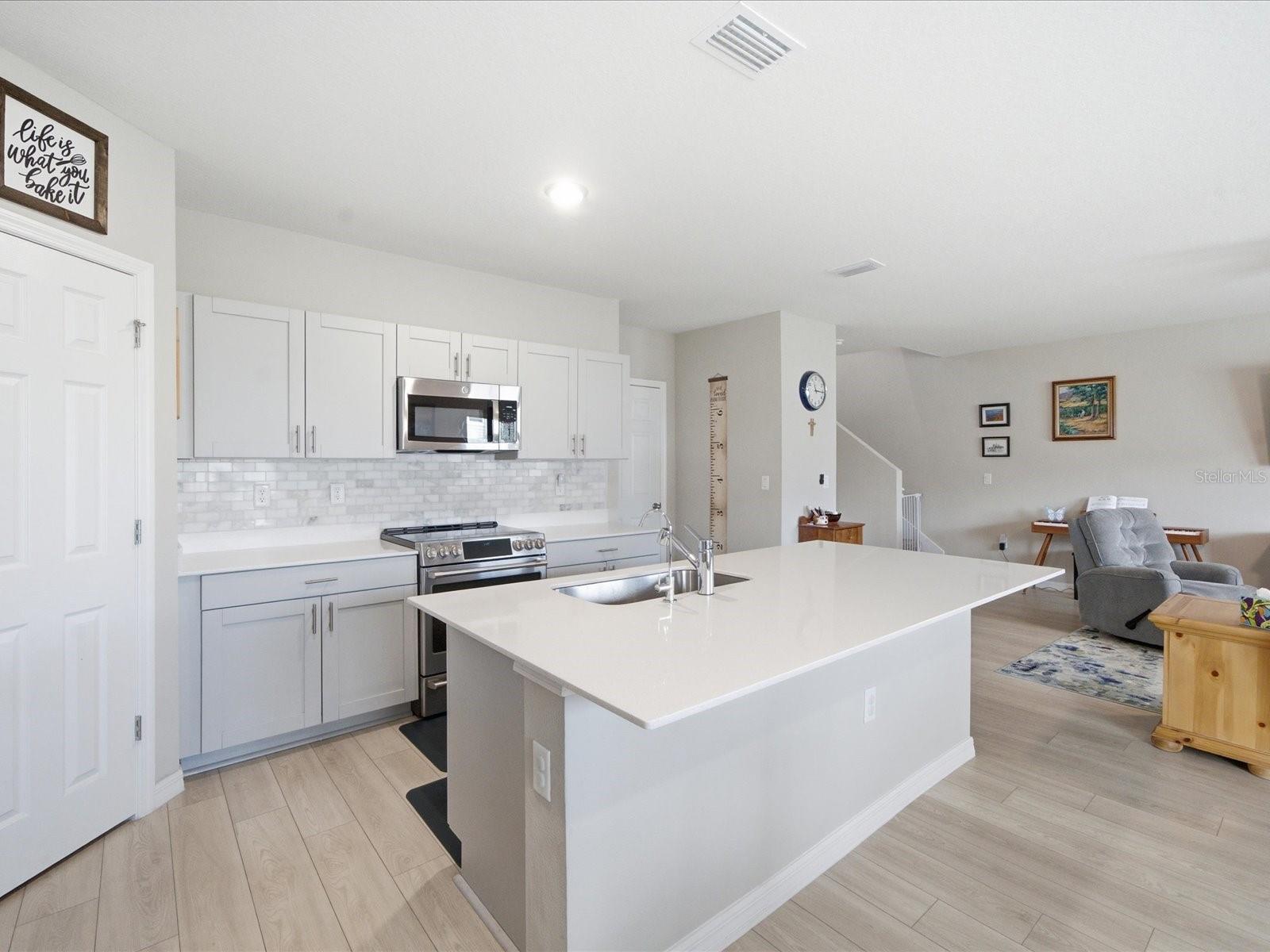 34149 SCARLET SAGE CT, WESLEY CHAPEL, FL — photo 13