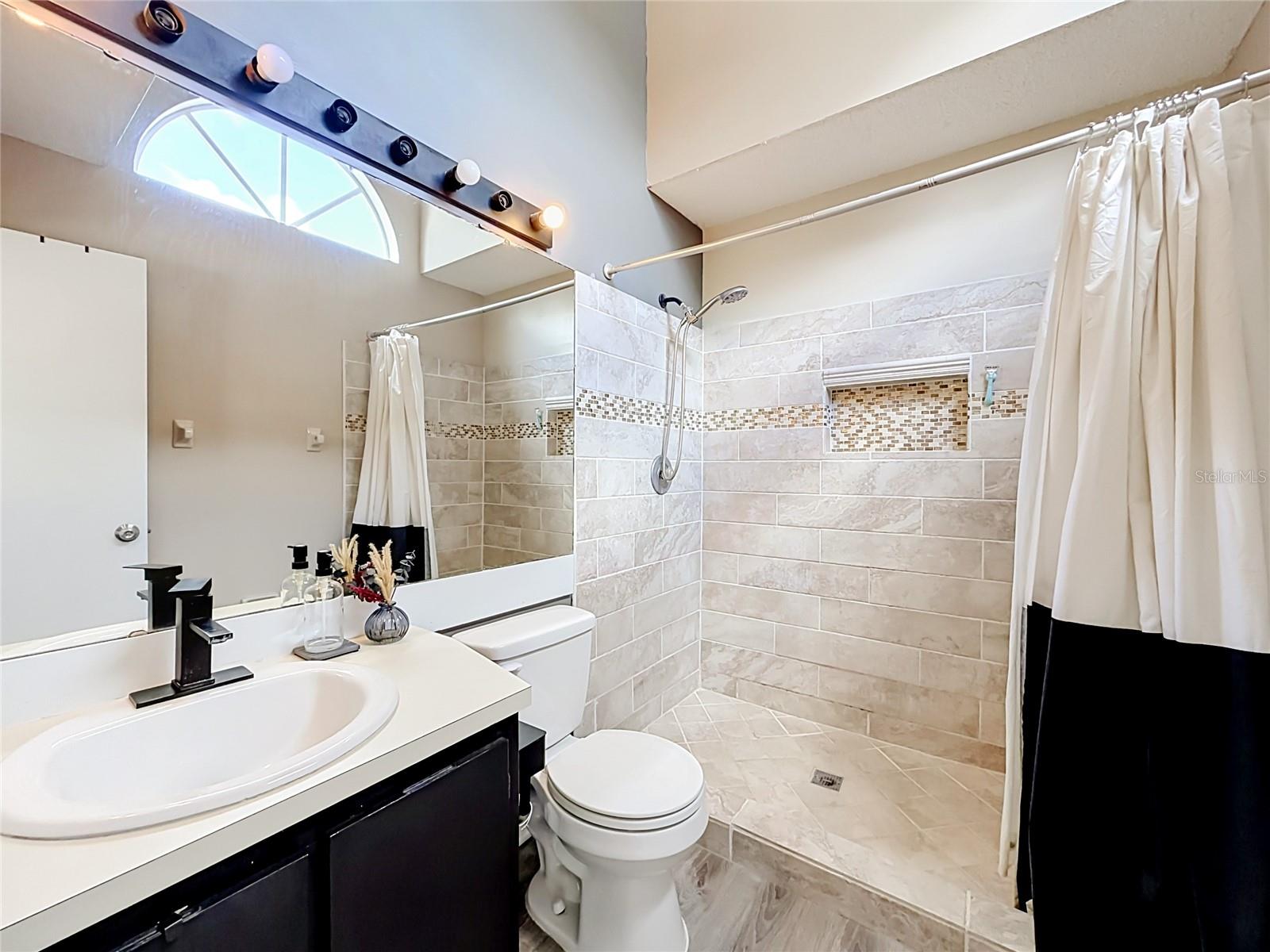 7987 SAGEBRUSH PL, ORLANDO, FL — photo 32