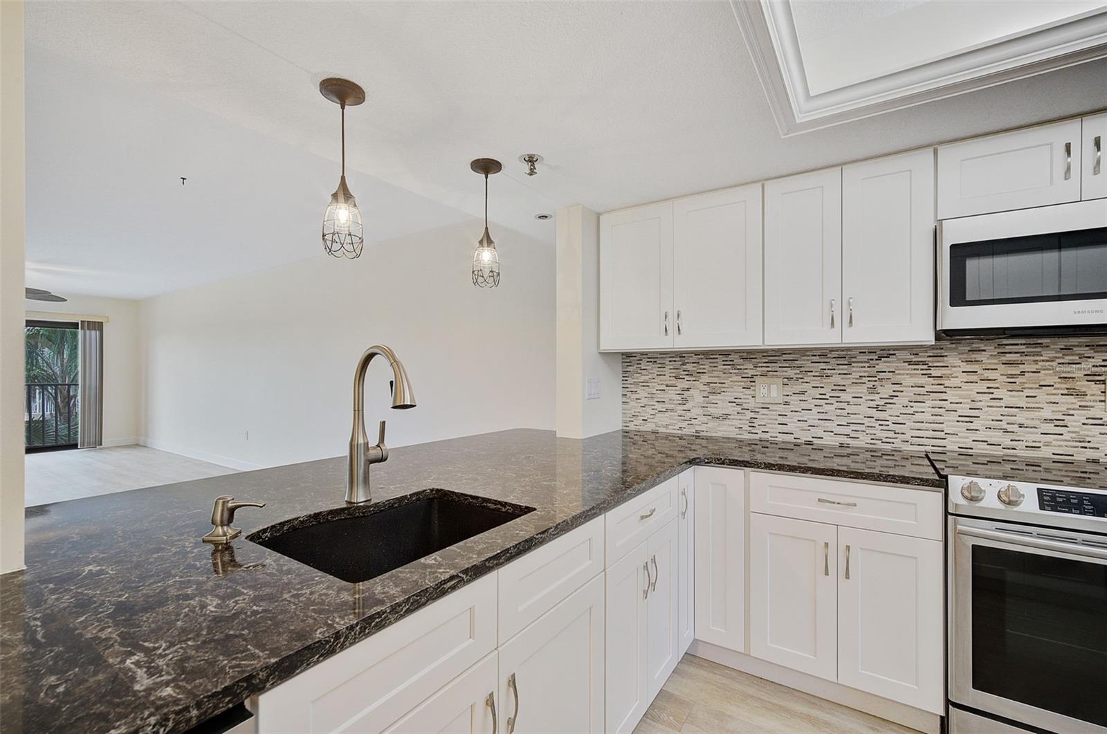 7204 JESSIE HARBOR DR #7204, OSPREY, FL — photo 5