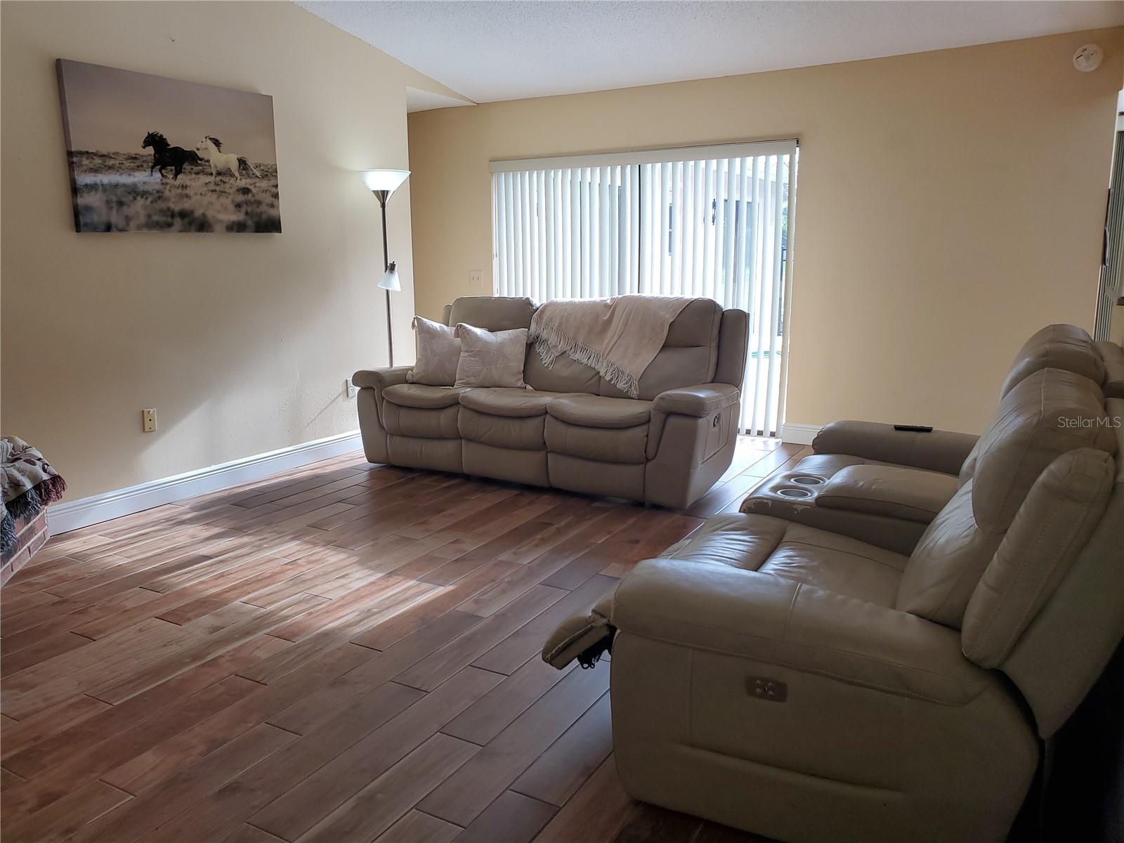 100 WATER OAK WAY, OLDSMAR, FL — photo 9