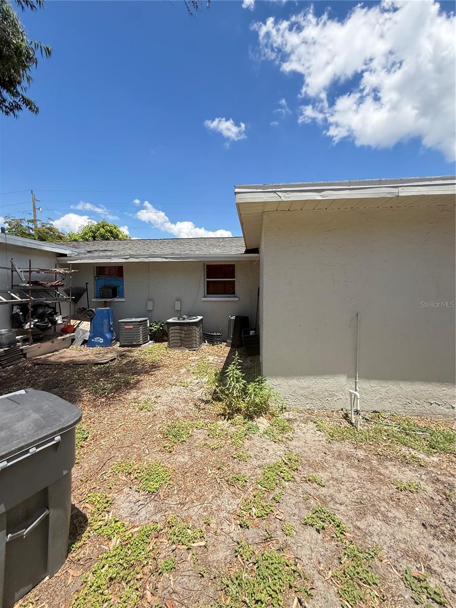 4212 9TH ST E, BRADENTON, FL — photo 8