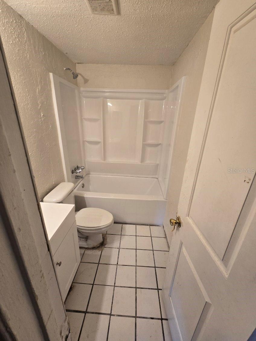 4212 9TH ST E, BRADENTON, FL — photo 42