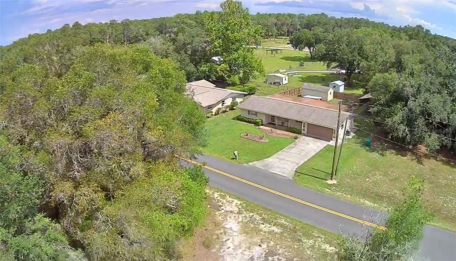 8549 N BUSCETTA LOOP, CRYSTAL RIVER, FL — photo 16