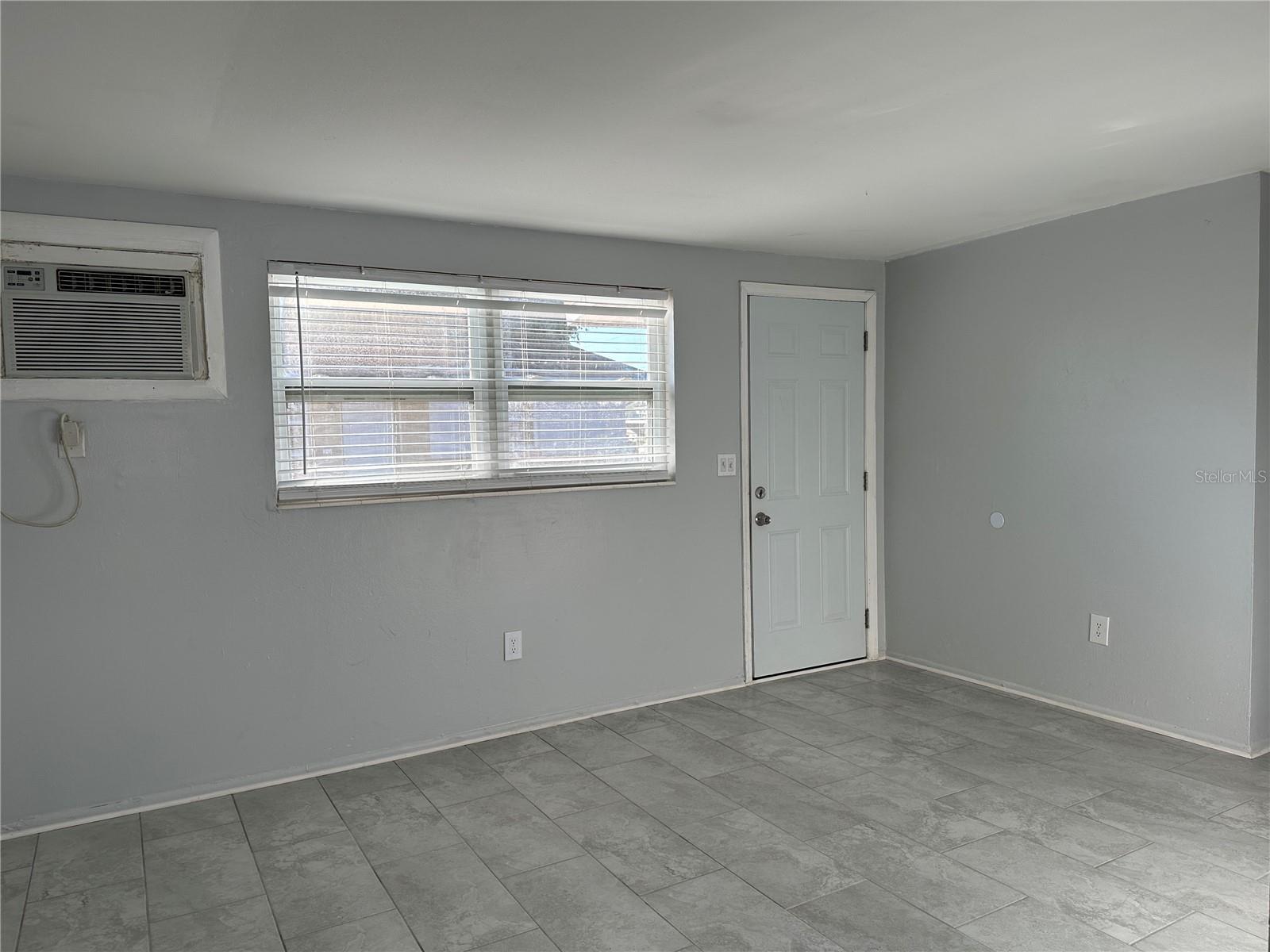 351 50TH AVE N, ST PETERSBURG, FL — photo 13