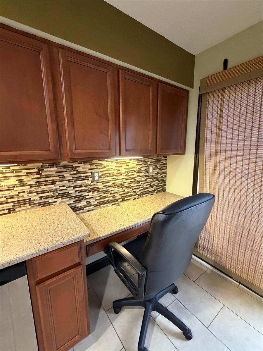 9828 BUBBLING BROOK CT, OVIEDO, FL — photo 7