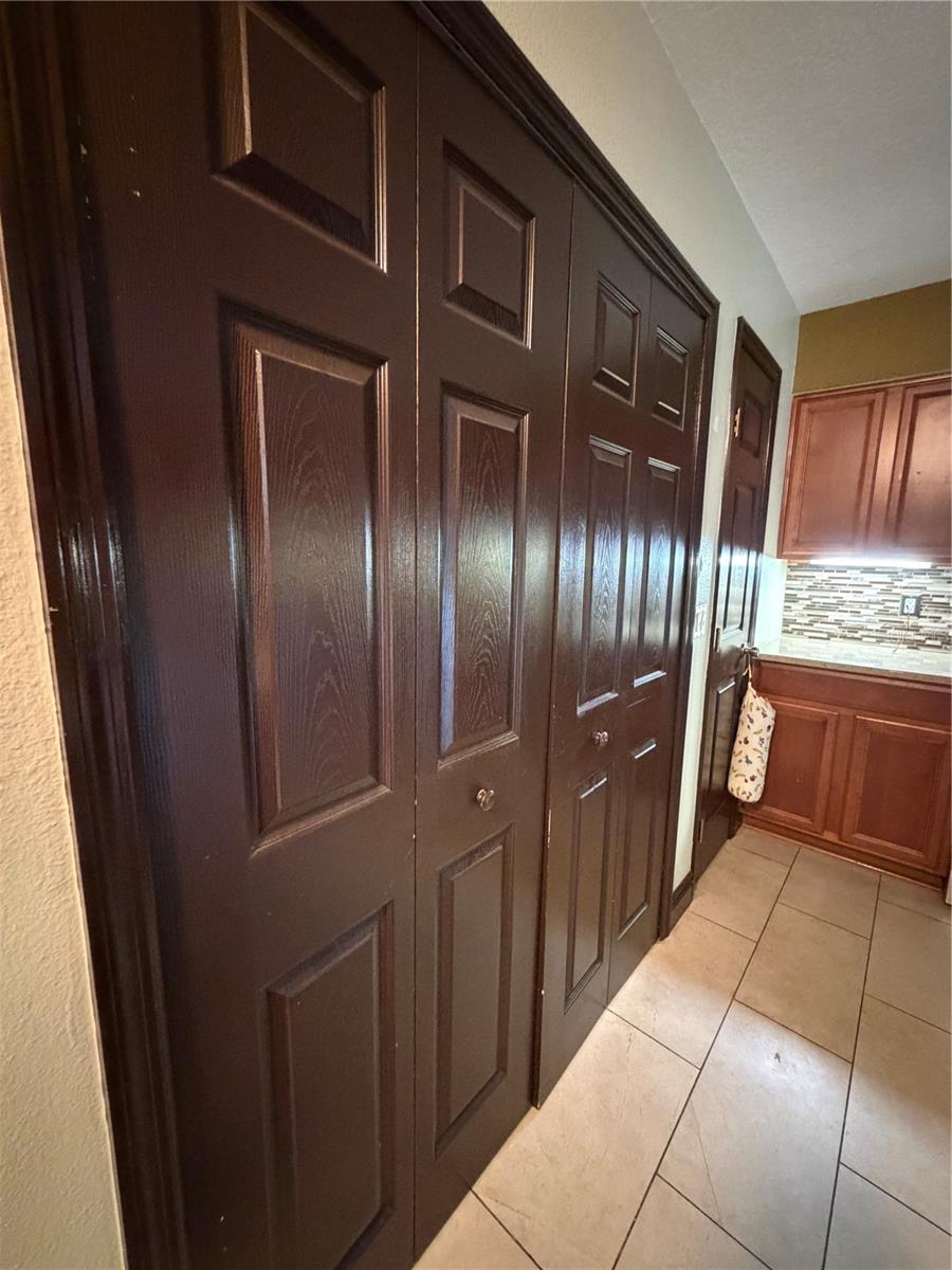 9828 BUBBLING BROOK CT, OVIEDO, FL — photo 14