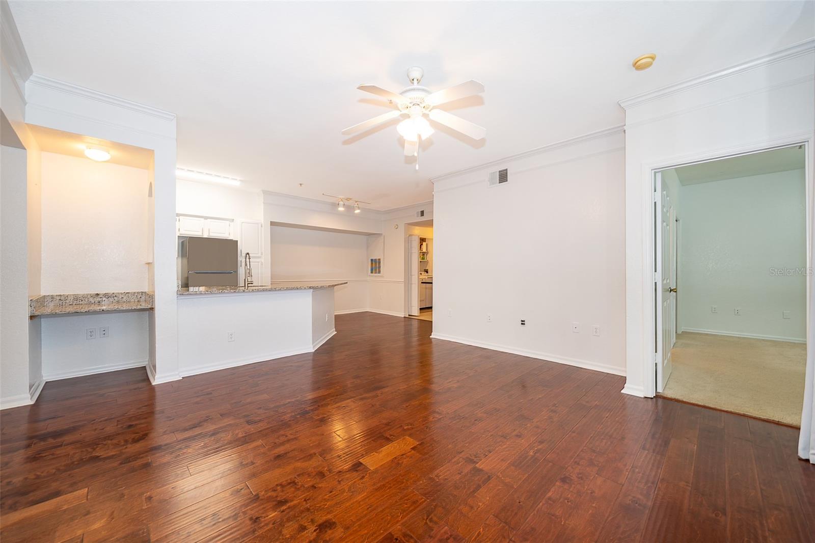 6663 QUEENS BOROUGH AVE #101, ORLANDO, FL — photo 5