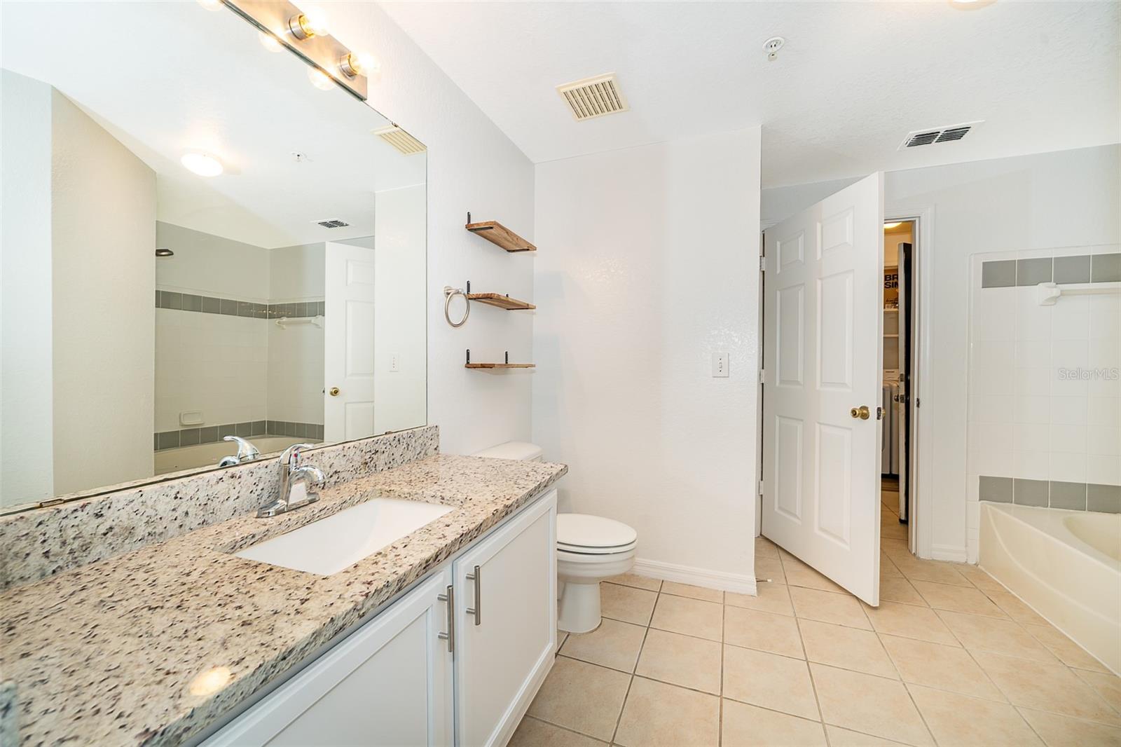 6663 QUEENS BOROUGH AVE #101, ORLANDO, FL — photo 15
