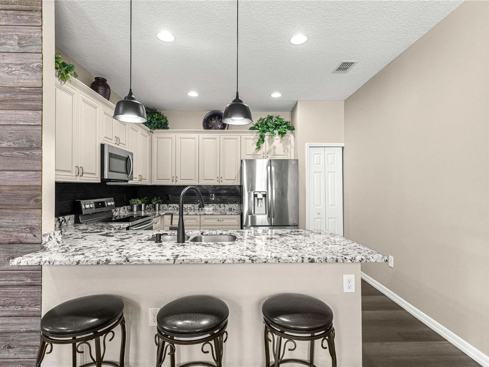 27001 WHITE PLAINS WAY, LEESBURG, FL — photo 4