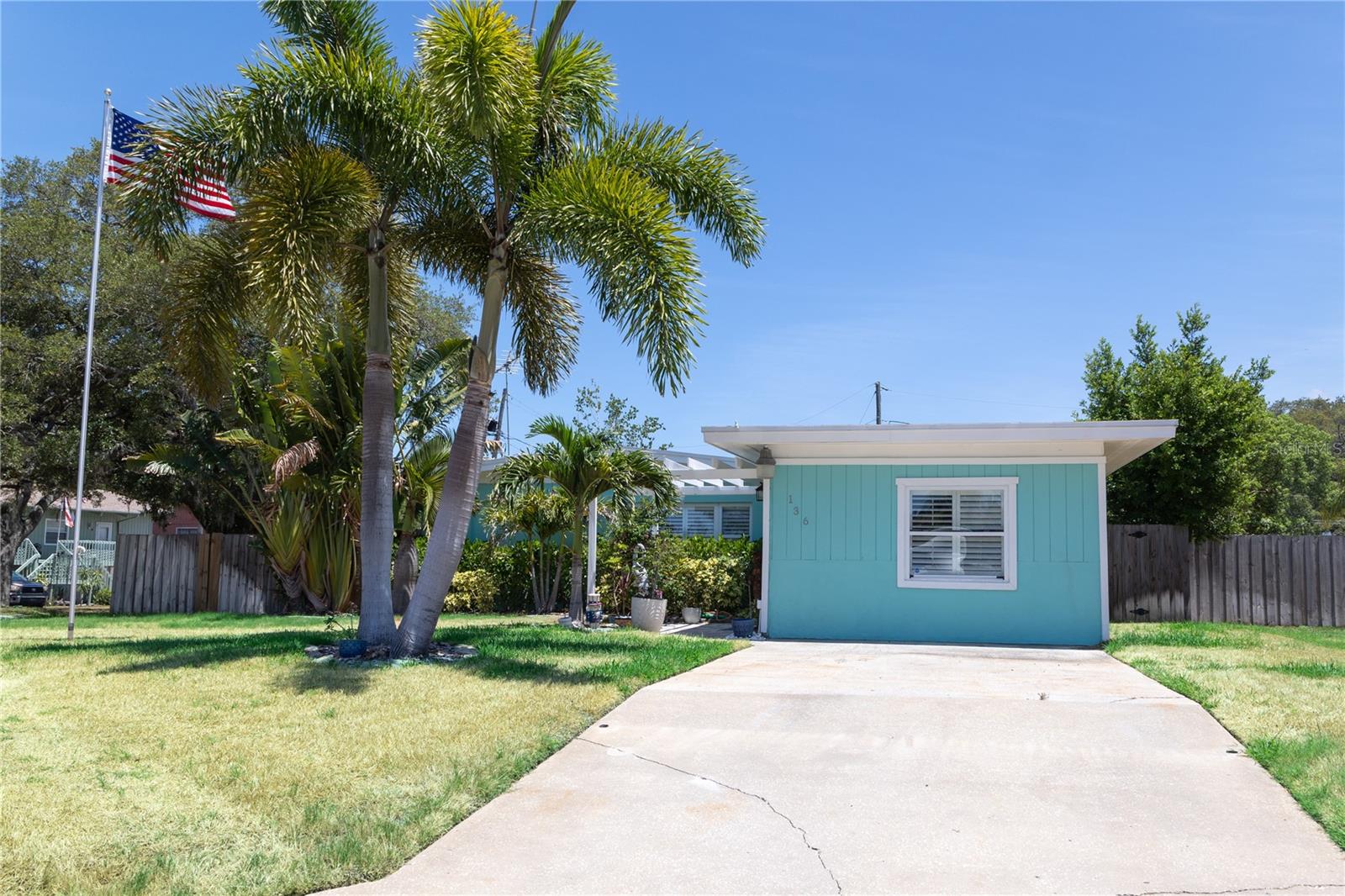 136 MARYLAND AVE, PALM HARBOR, FL — photo 3