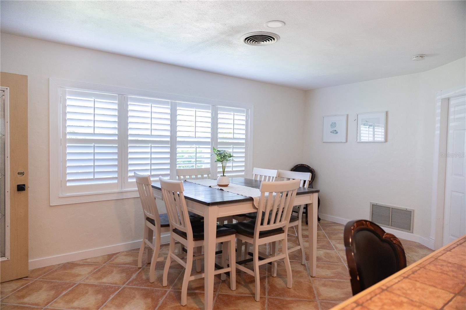 136 MARYLAND AVE, PALM HARBOR, FL — photo 10