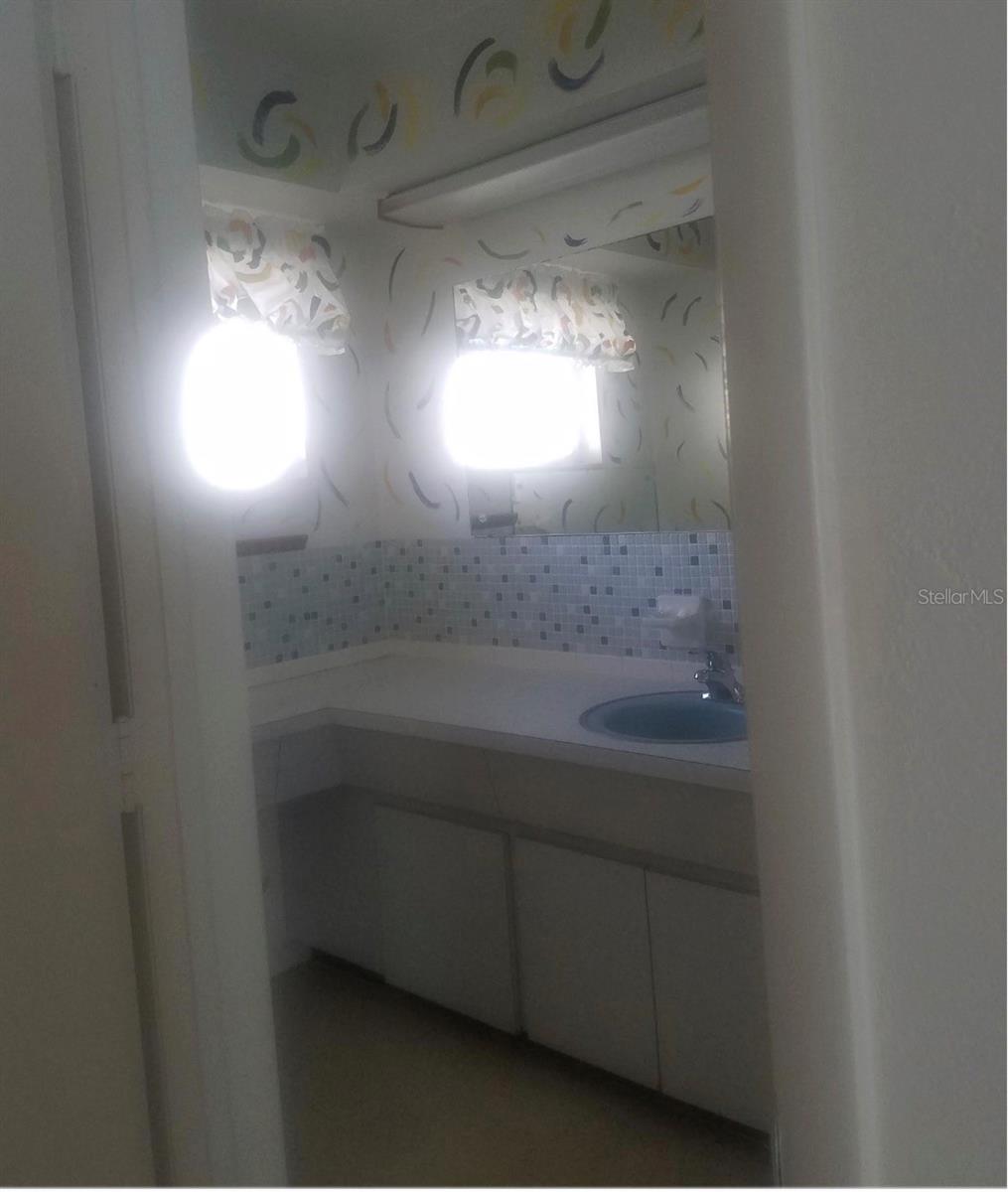 5673 97TH WAY N, ST PETERSBURG, FL — photo 13