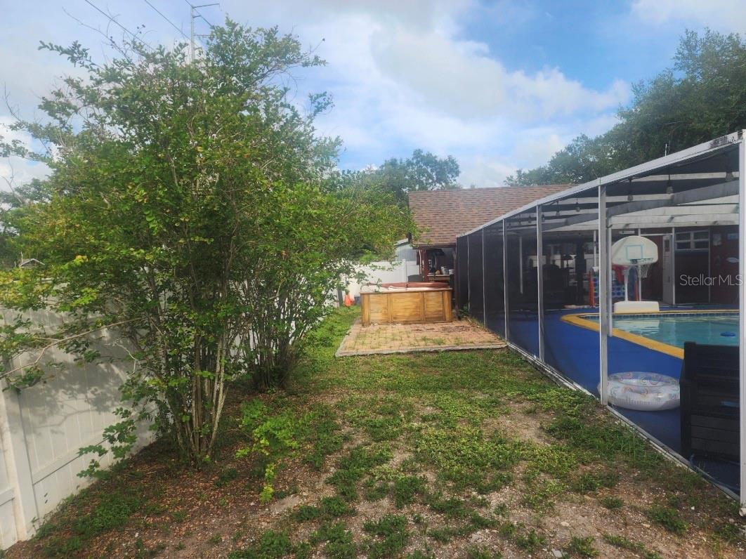 5673 97TH WAY N, ST PETERSBURG, FL — photo 37