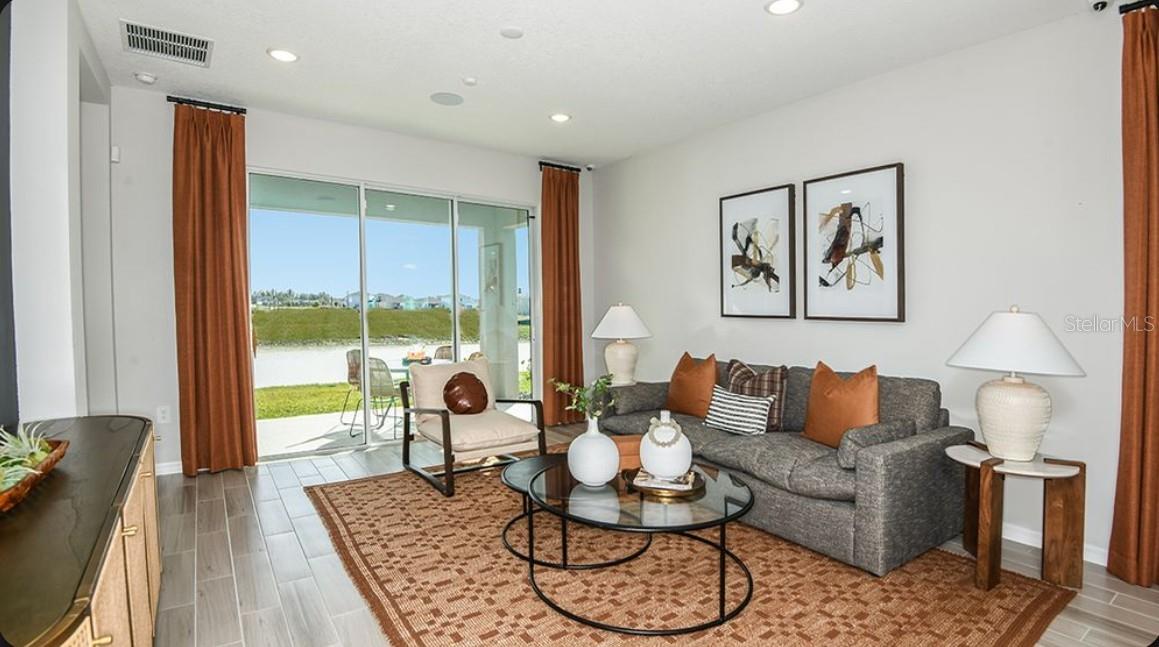 11751 SOFT MEADOW MEWS, SAN ANTONIO, FL — photo 9