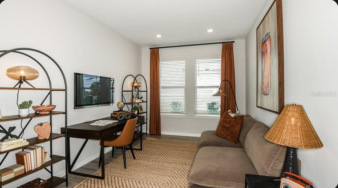 11751 SOFT MEADOW MEWS, SAN ANTONIO, FL — photo 10
