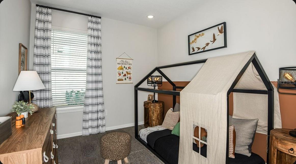 11751 SOFT MEADOW MEWS, SAN ANTONIO, FL — photo 12