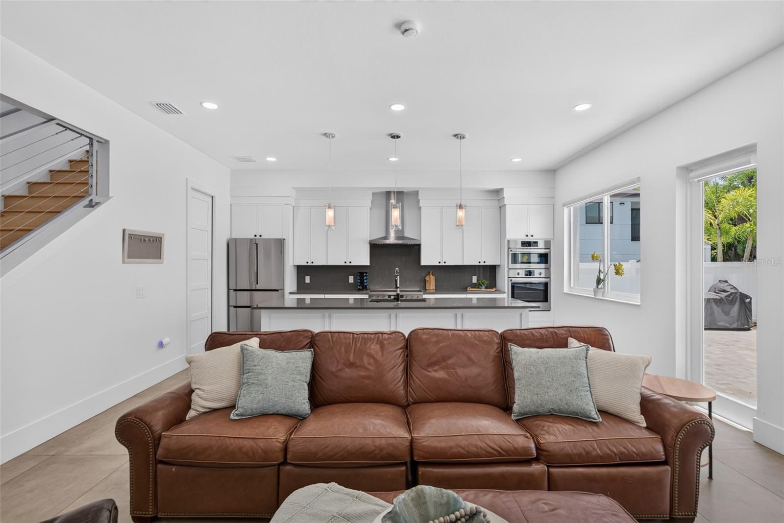 2430 FLOYD ST, SARASOTA, FL — photo 14