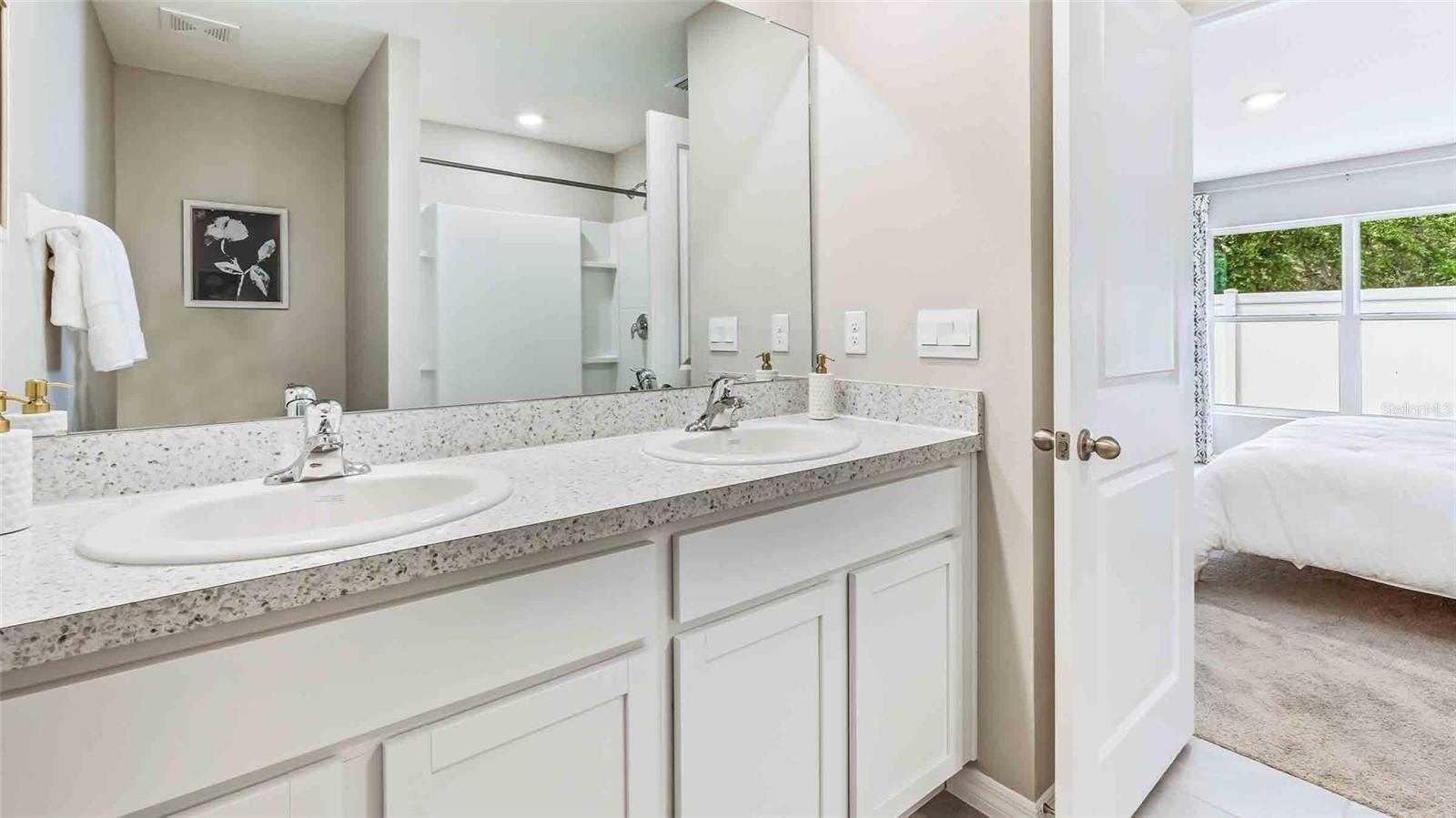 7096 FLINT CREEK DR, LAND O LAKES, FL — photo 13