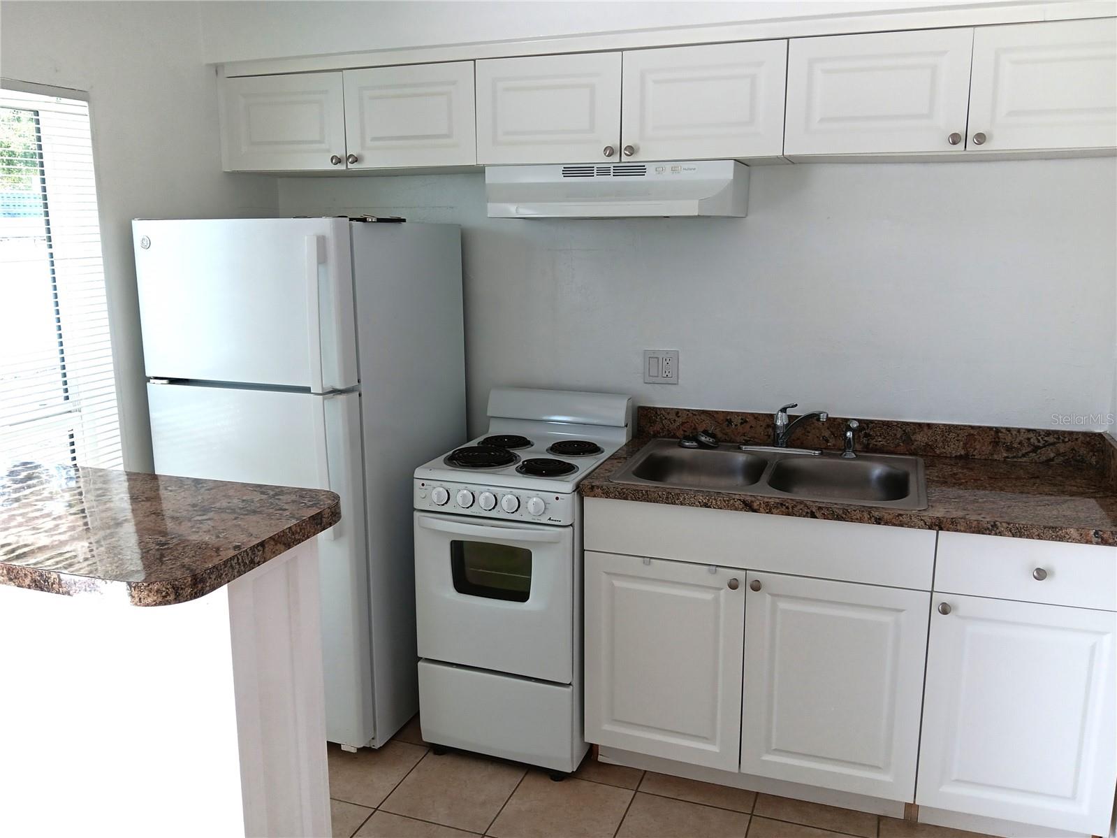 885 BELTREES ST #7, DUNEDIN, FL — photo 4