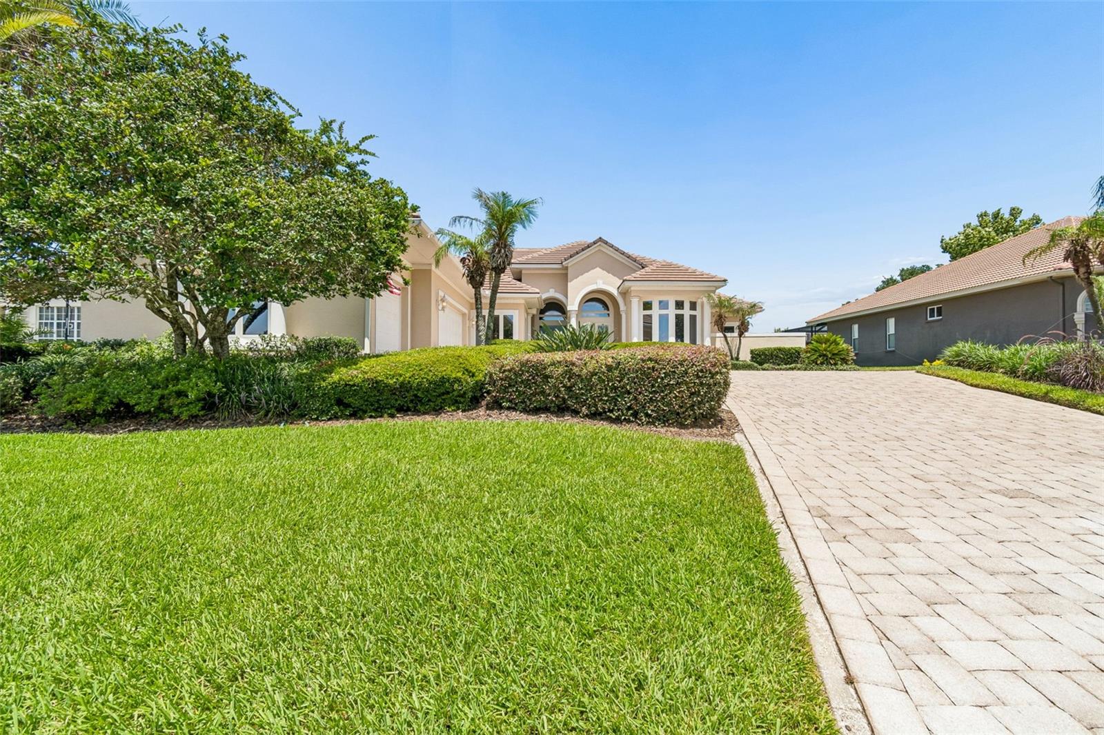 12749 GRAND TRAVERSE DR, DADE CITY, FL — photo 2