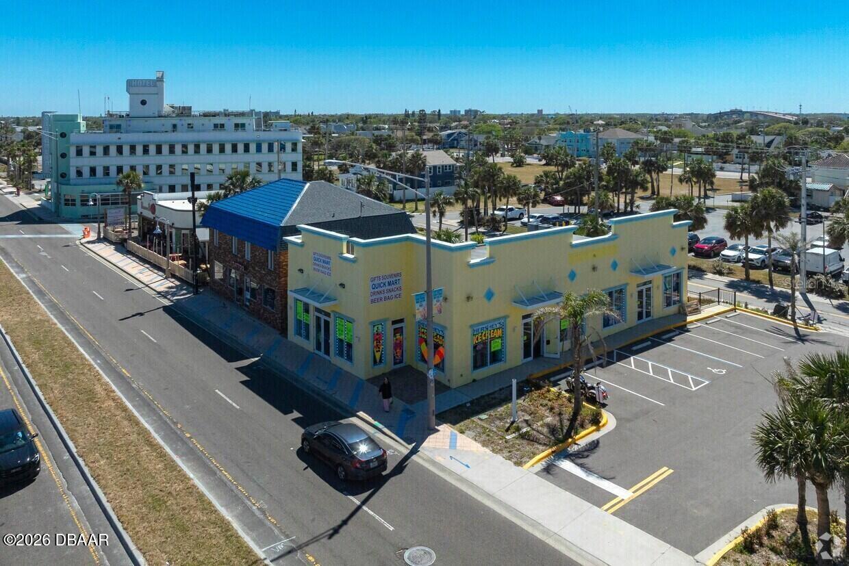128 S ATLANTIC AVE, DAYTONA BEACH, FL — photo 2