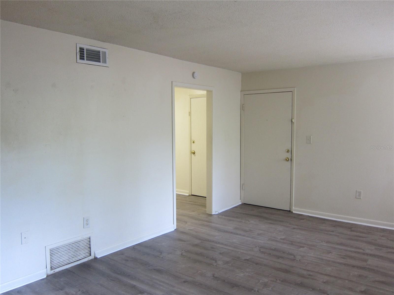 300 NW 20TH AVE #6, GAINESVILLE, FL — photo 11