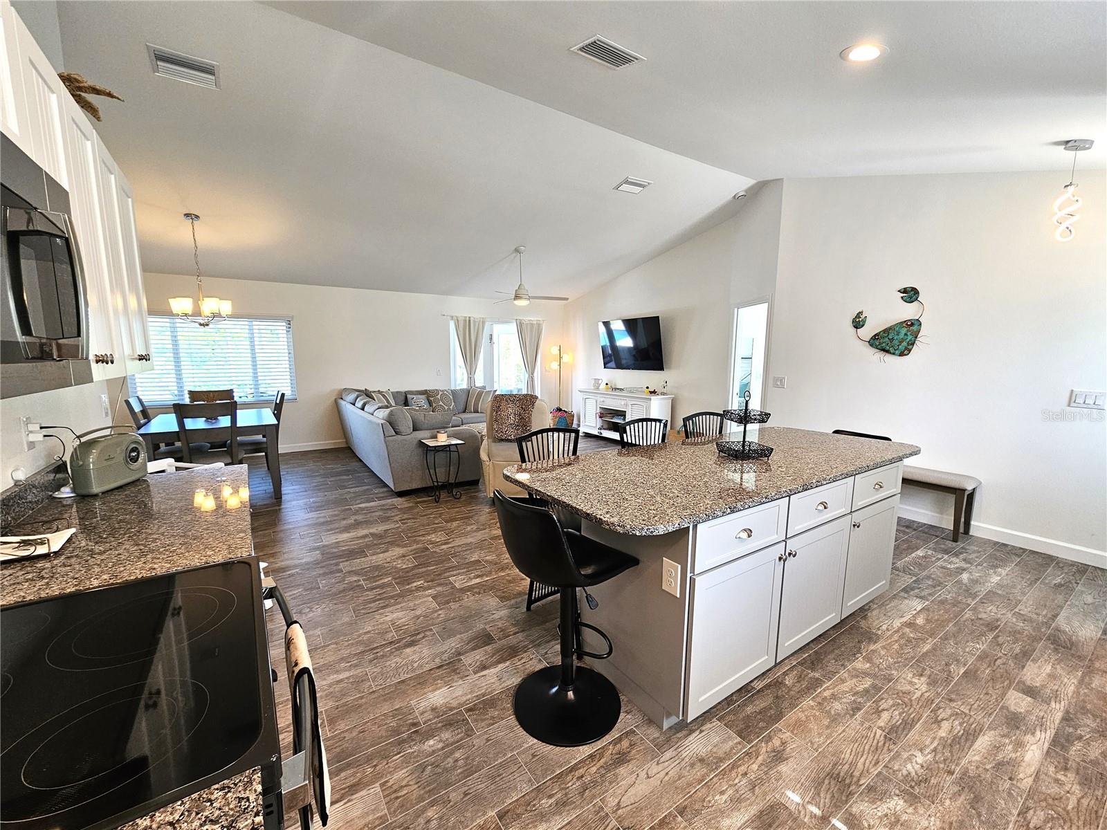 7436 MICHAEL ST, ENGLEWOOD, FL — photo 4