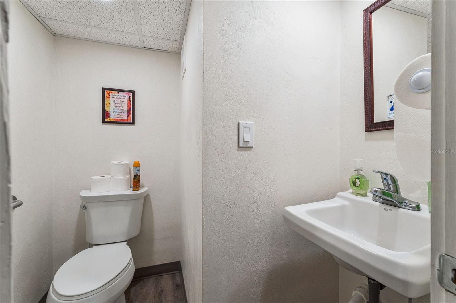 1050 DAYTONA AVE, DAYTONA BEACH, FL — photo 35