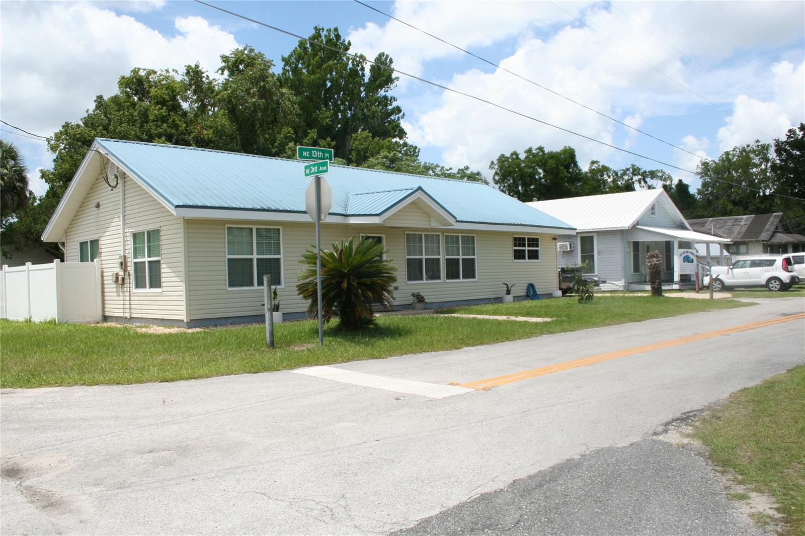 236 NE 13TH PL, OCALA, FL