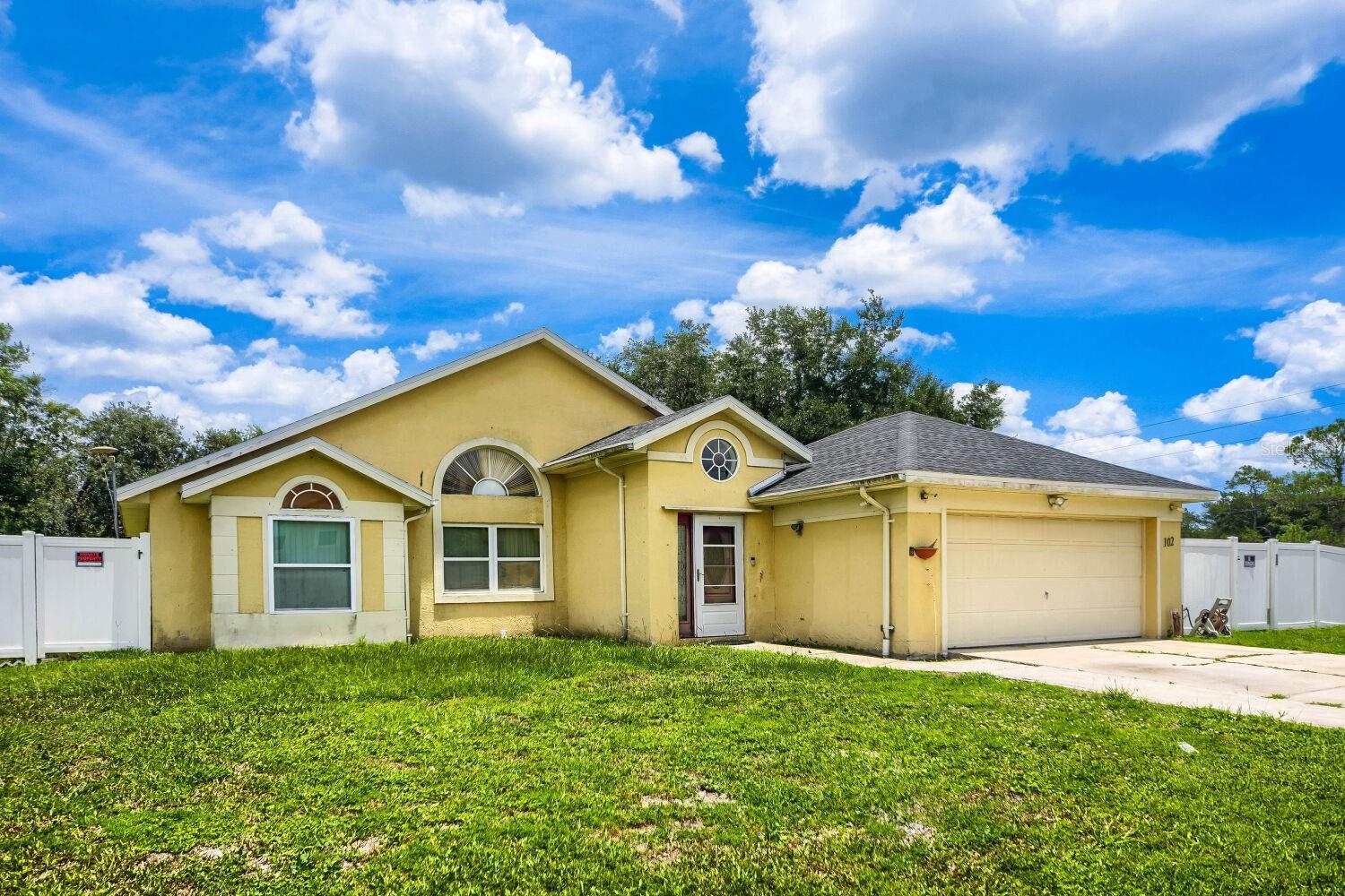 102 CARLISLE CT, KISSIMMEE, FL — photo 2