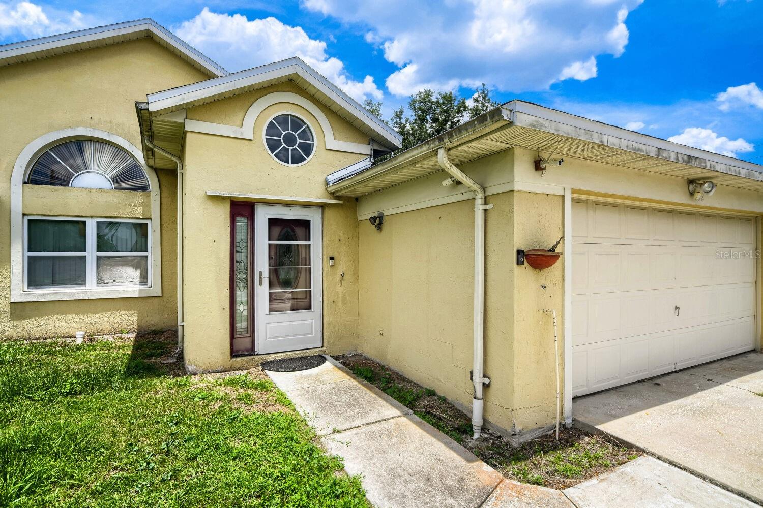 102 CARLISLE CT, KISSIMMEE, FL — photo 3