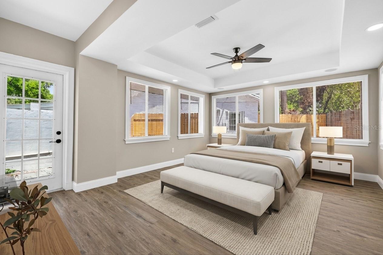 3620 E TAMPA CIR, TAMPA, FL — photo 9