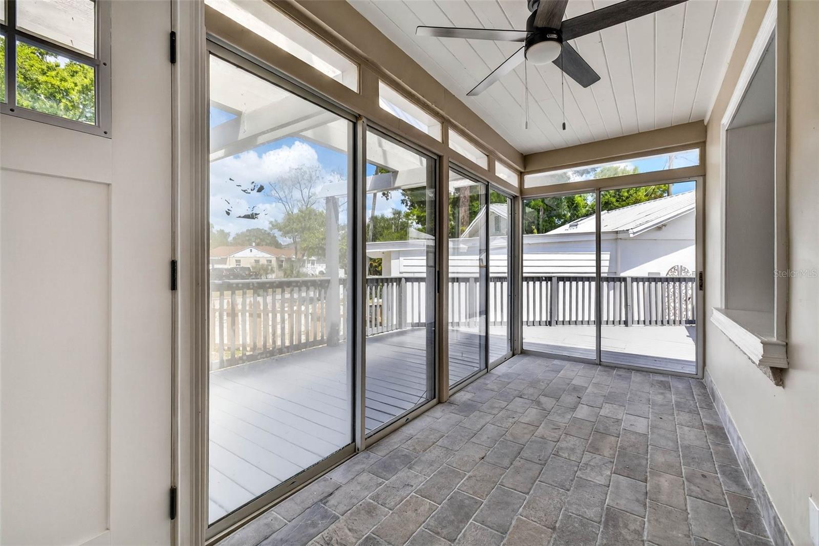 3620 E TAMPA CIR, TAMPA, FL — photo 22