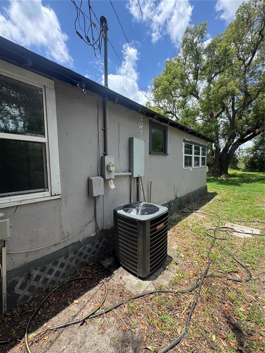 207 IDAHO AVE, LAKELAND, FL — photo 4
