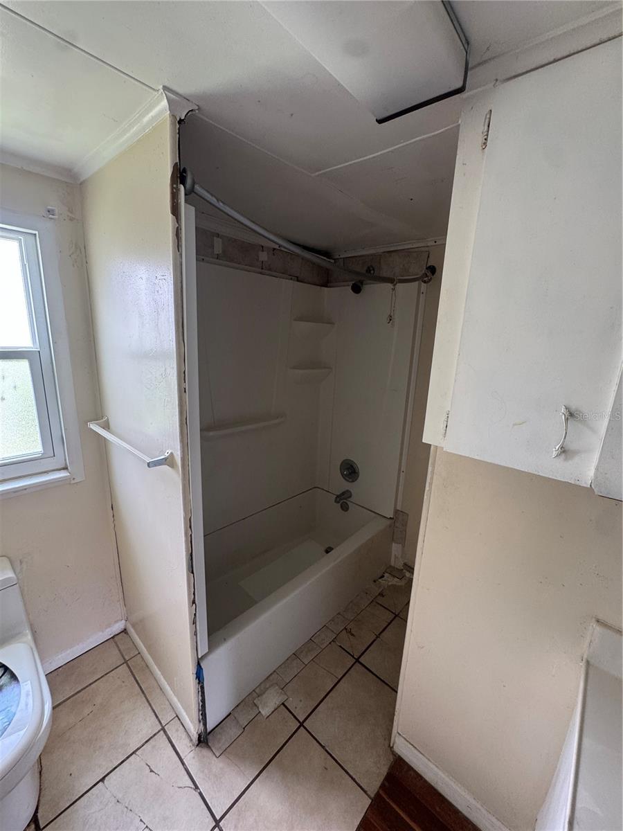 207 IDAHO AVE, LAKELAND, FL — photo 17