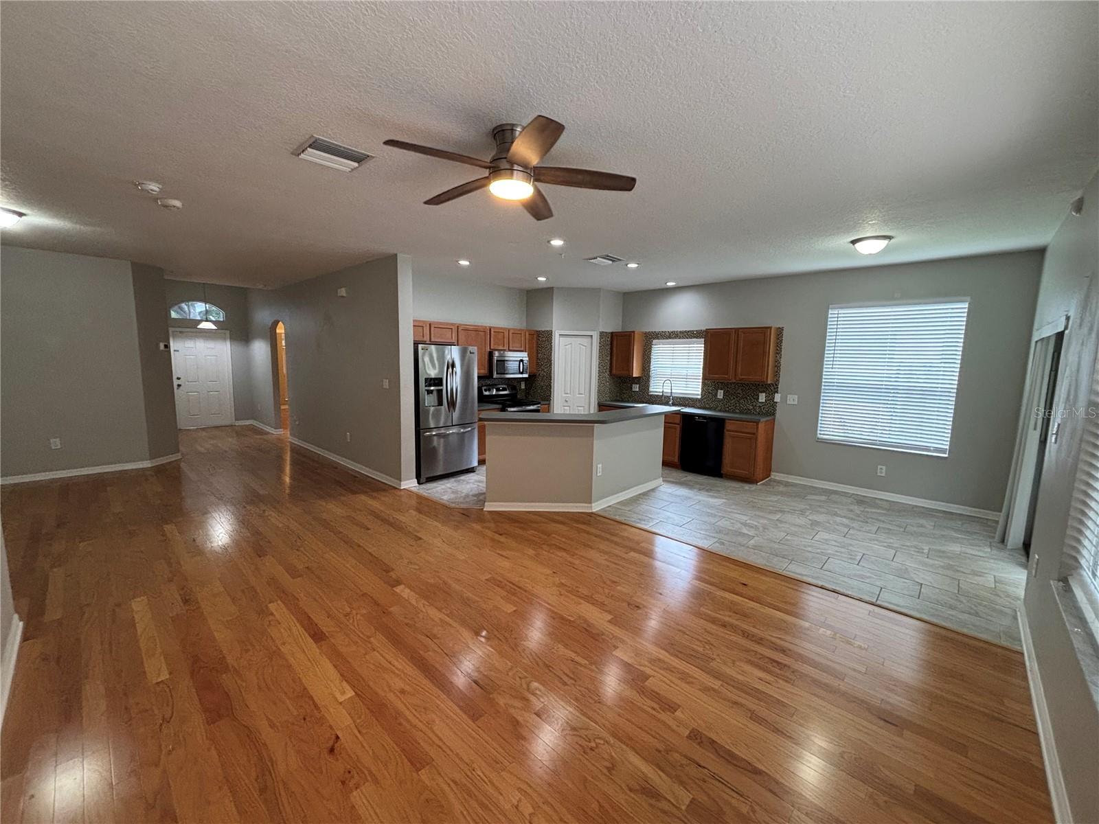 19131 CYPRESS REACH LN, TAMPA, FL — photo 18