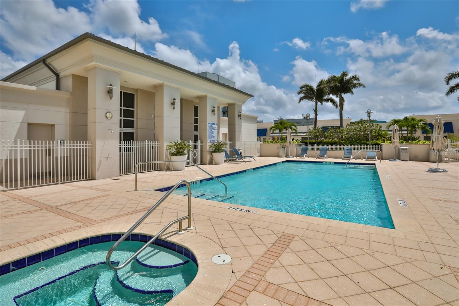 331 CLEVELAND ST #702, CLEARWATER, FL — photo 24
