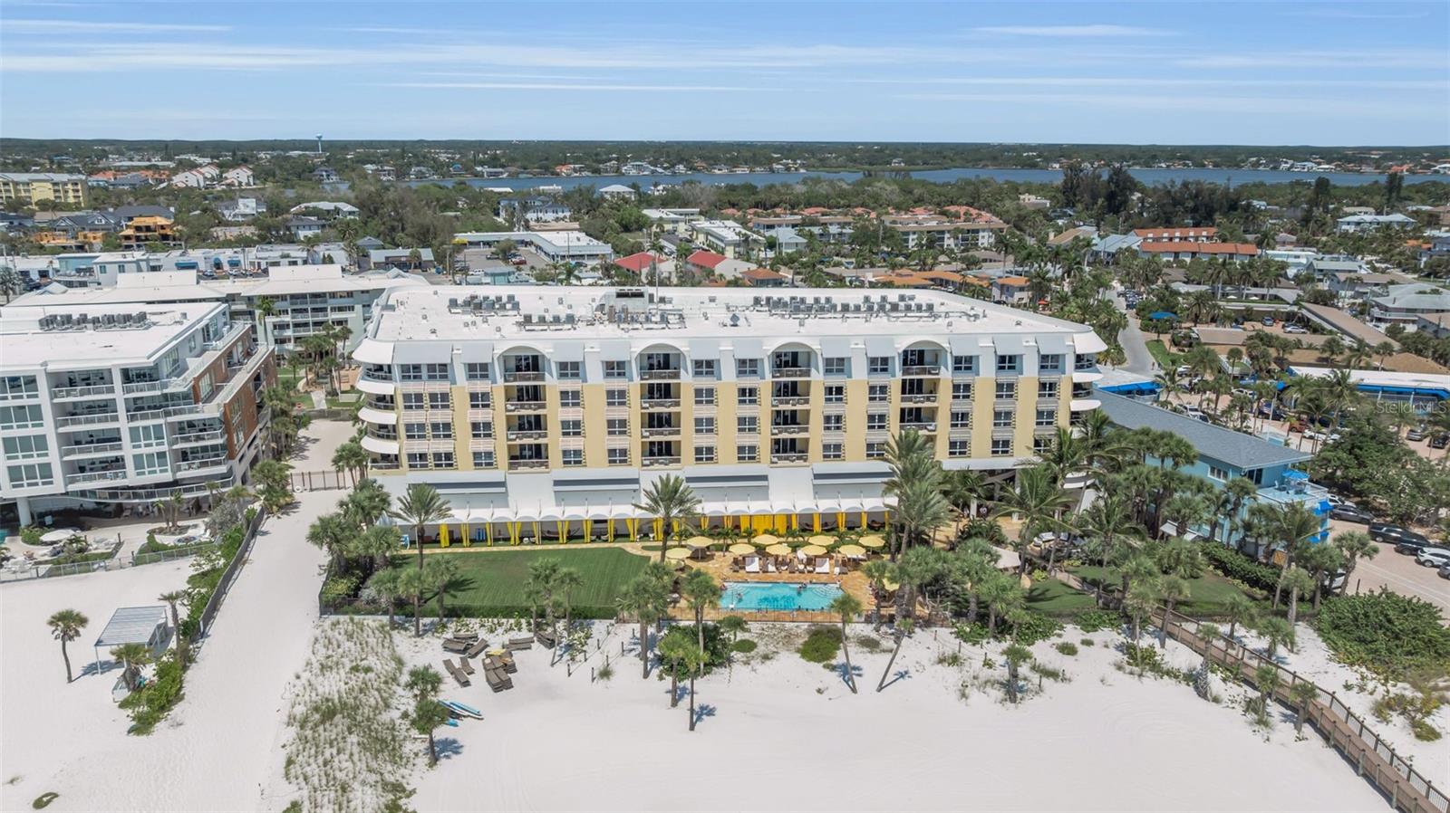 915 SEASIDE DR #611, SARASOTA, FL — photo 43
