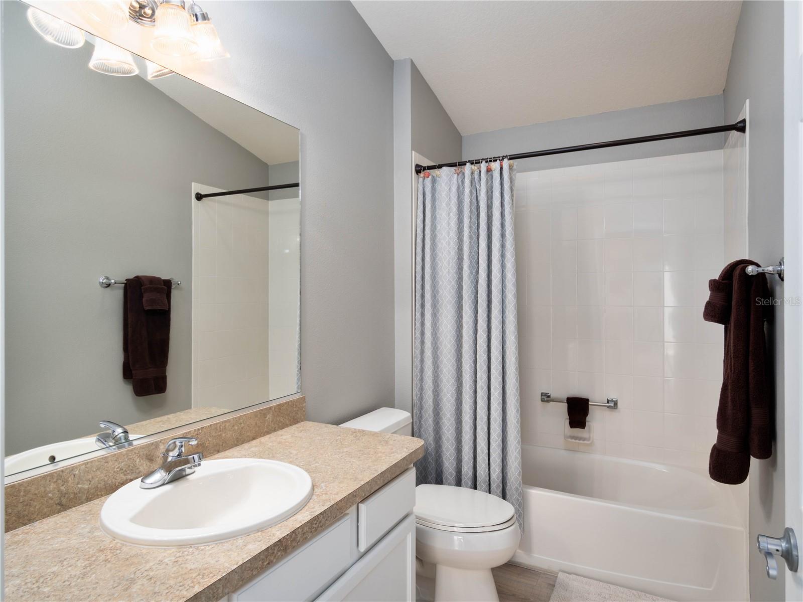 2453 VIOLET CT, THE VILLAGES, FL — photo 12