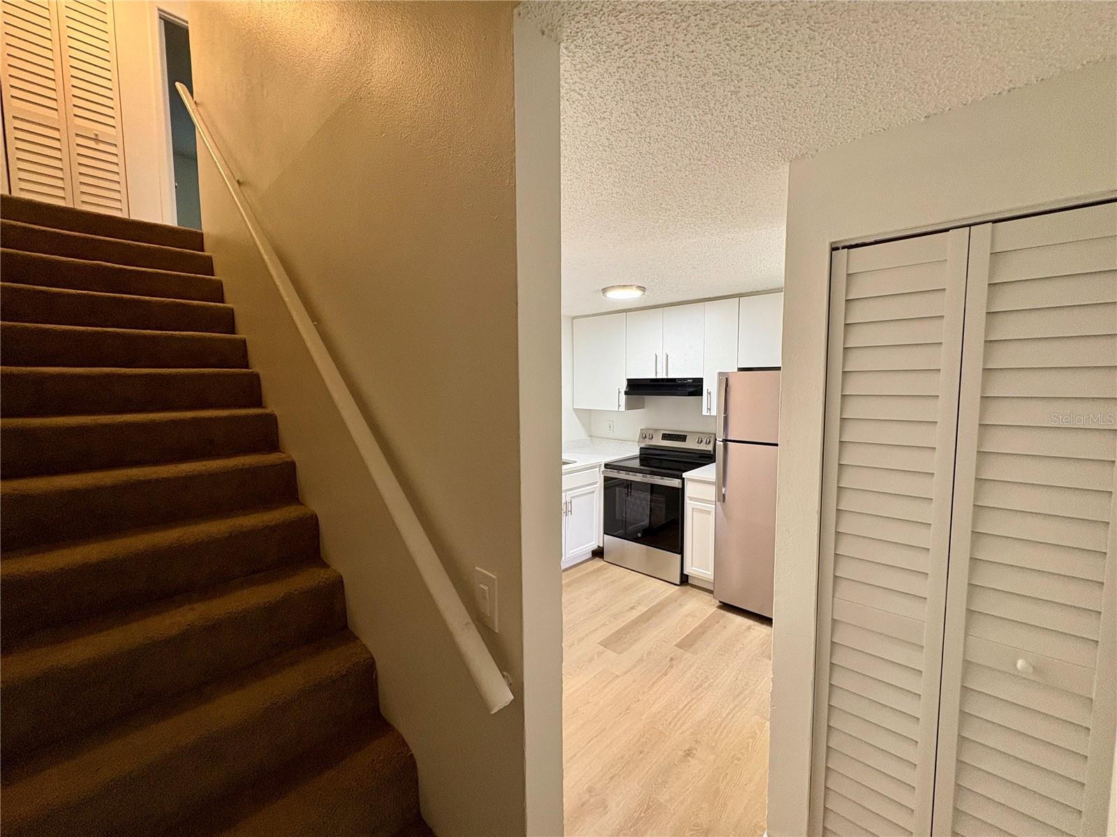 408 57TH AVENUE DR E #C, BRADENTON, FL — photo 9