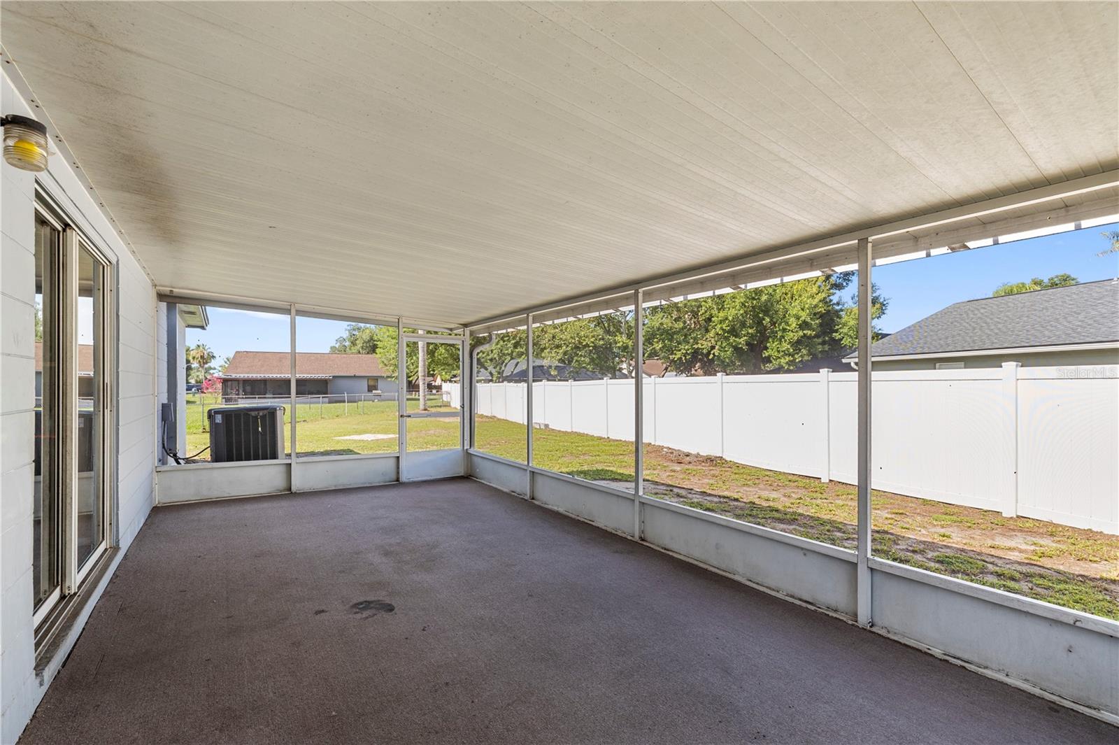 6210 VINTAGE DR, LAKELAND, FL — photo 31