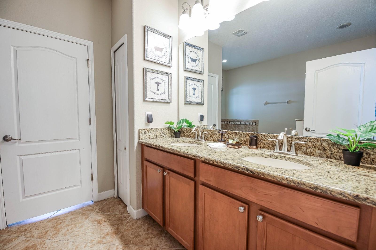 9101 EL CARO LN, DAVENPORT, FL — photo 16