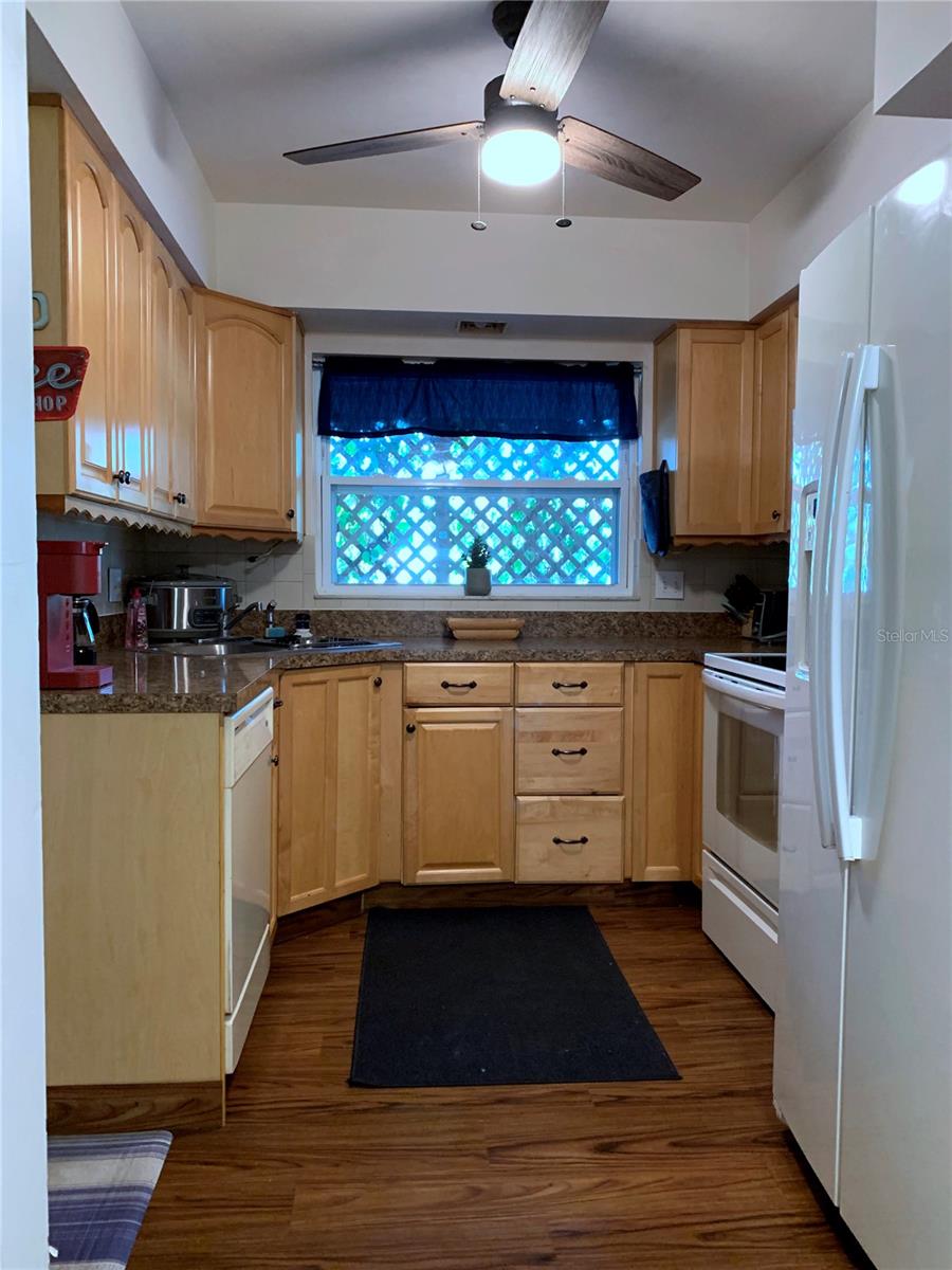 1750 DRUID RD E, CLEARWATER, FL — photo 18