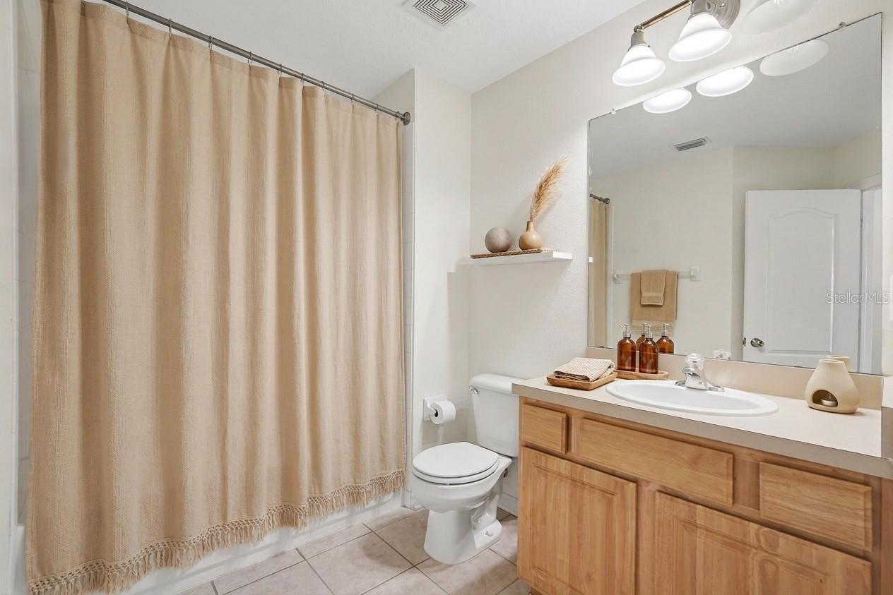 8471 SANDY BEACH ST, TAMPA, FL — photo 12