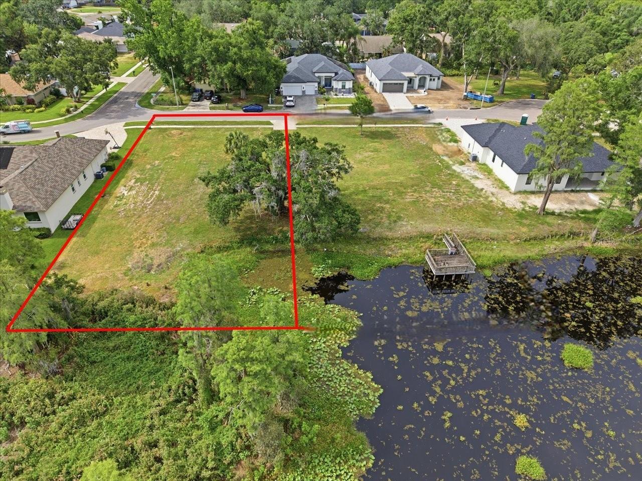 WOODS END CT, TAMPA, FL — photo 10