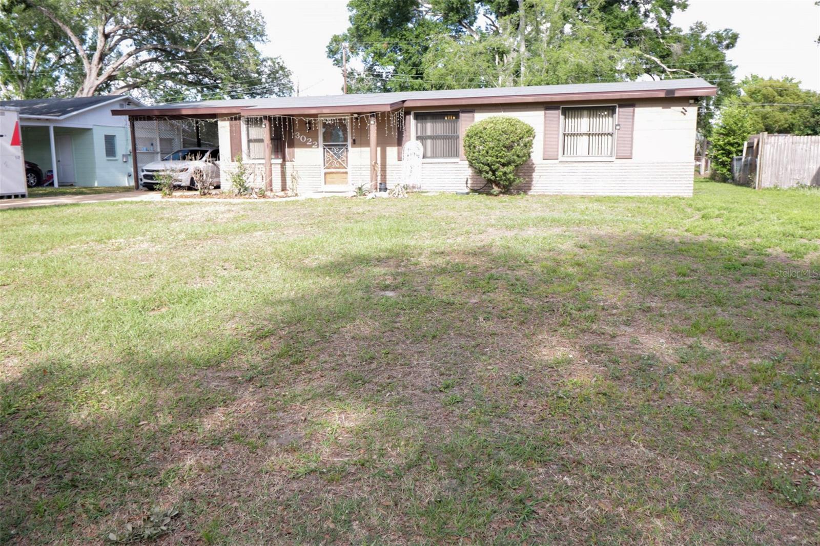 3022 VENICE WAY, LAKELAND, FL — photo 2