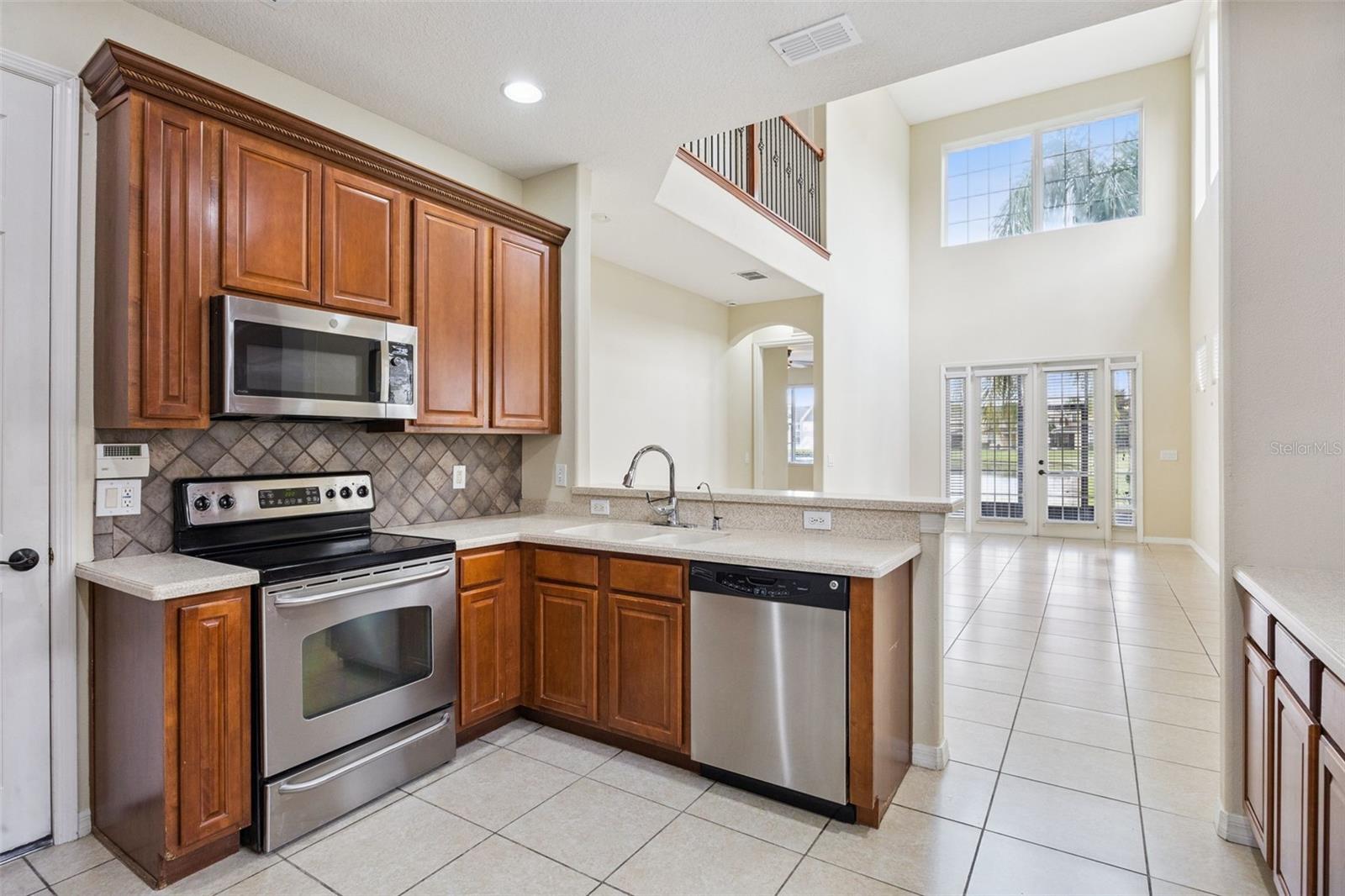 551 TERRACE SPRING DR, ORLANDO, FL — photo 3