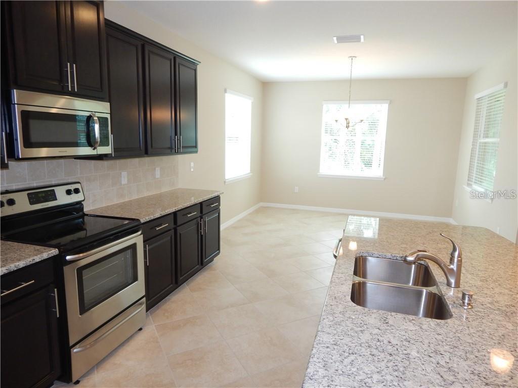 15302 LAS OLAS PL, BRADENTON, FL — photo 5