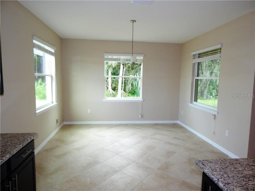 15302 LAS OLAS PL, BRADENTON, FL — photo 8