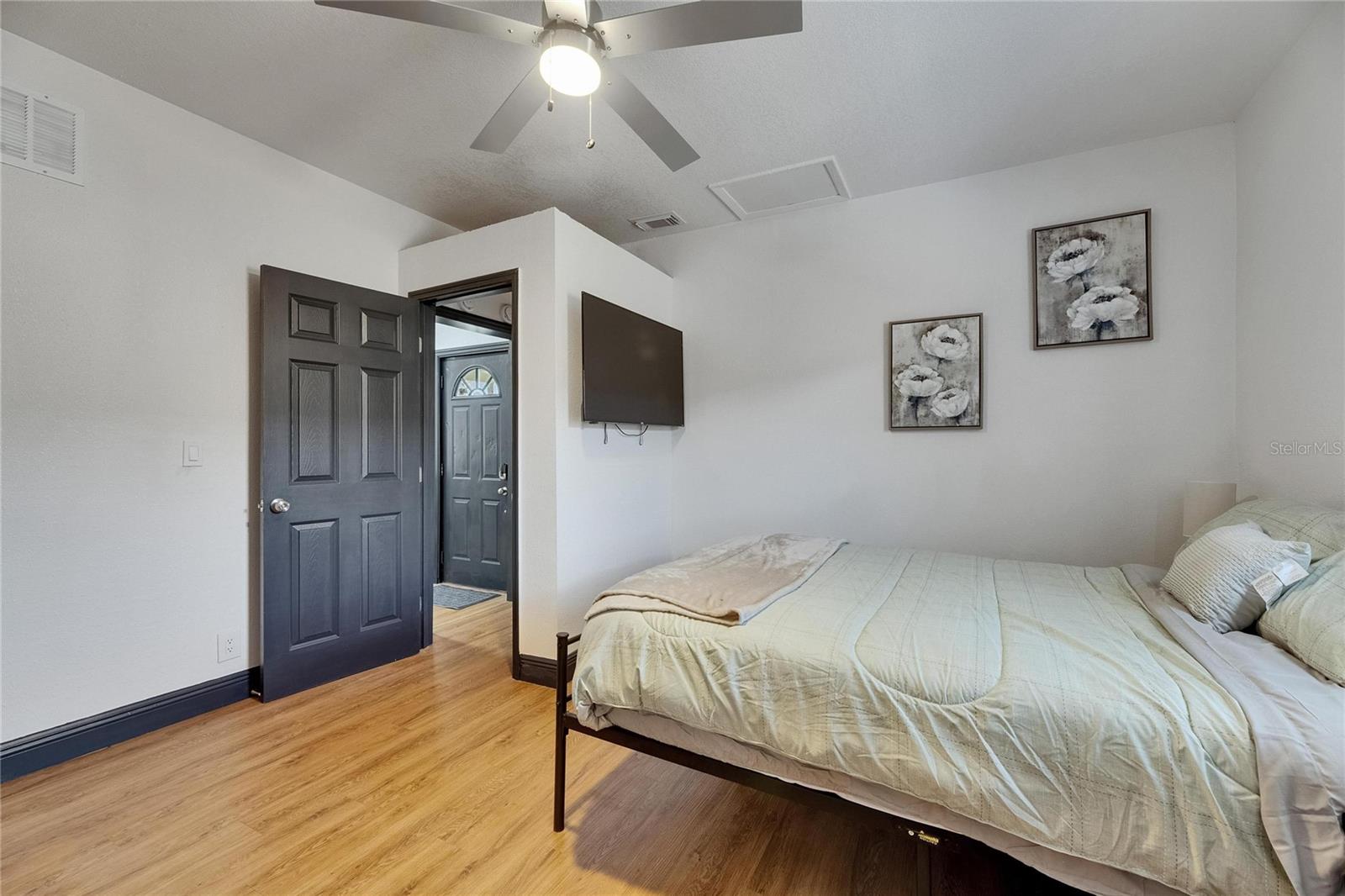 1009 E COLUMBUS DR, TAMPA, FL — photo 14